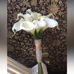 Angel Isabella Calla Lily Bouquet-Artificial real touch Feels Just Like flower